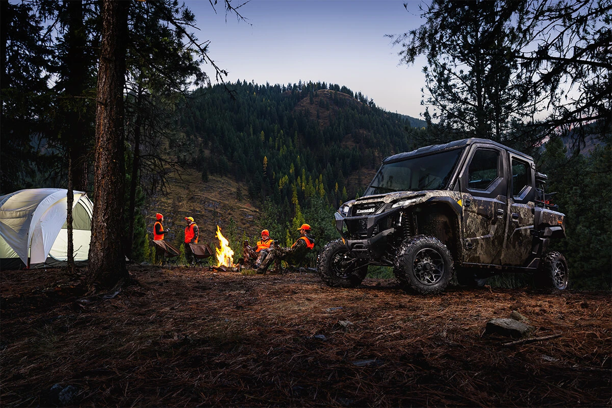 kawasaki ridge crew truetimber strata.webp